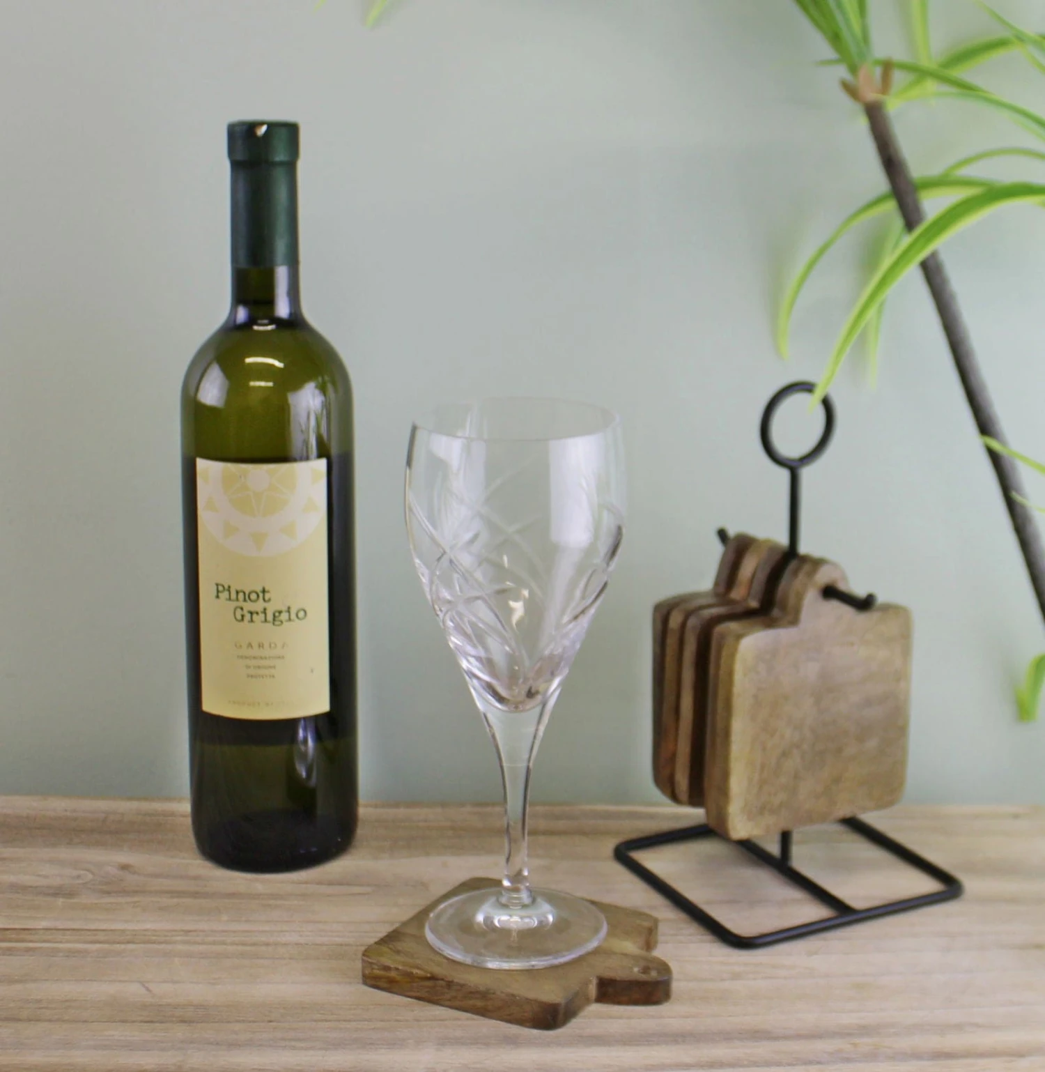 Set Of 6 Mango Wood Coasters On Metal Stand 6 Set Of 6 Mango Wood Coasters On Metal Stand - Image 4