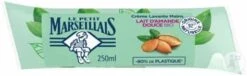 Le Petit Marseillais Organic Sweet Almond Milk Hand Wash Cream 250ml.